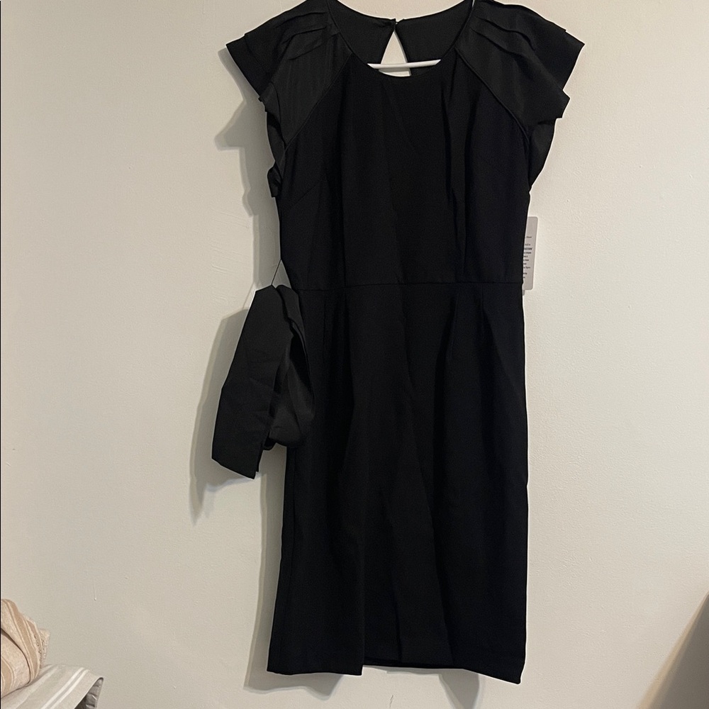 Nue by Shani Elegant Black Mini Dress